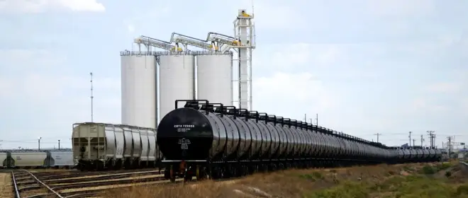 Цены на нефть продолжают снижаться впервые с начала ближневосточного конфликта