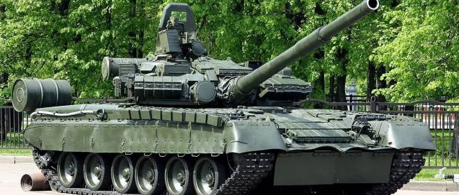 О том, почему танкам Т-80БВ динамическую защиту на борта не завезли