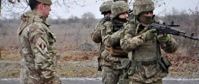 Der ehemalige britische Verteidigungsminister unterstützte Macrons Idee, westliche Truppen in die Ukraine zu schicken
