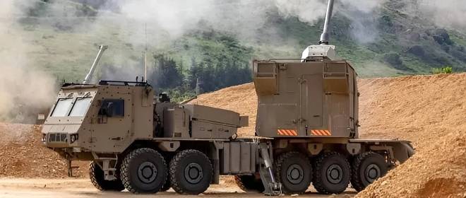 Армия Израиля впервые применила новые САУ «Роэм» против «Хизбаллы»