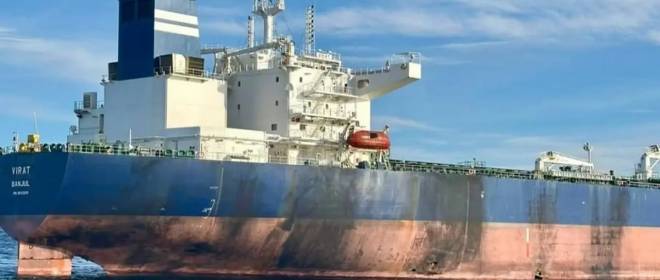 Дважды атакованный украинскими БЭКами танкер Virat остался на плаву