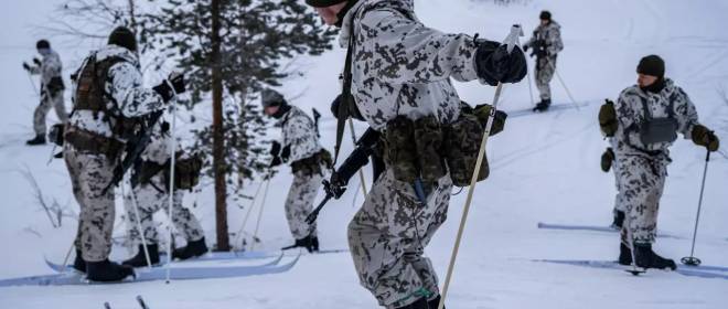 Страны Европы обсуждают ввод в Гренландию войск НАТО и санкции против США