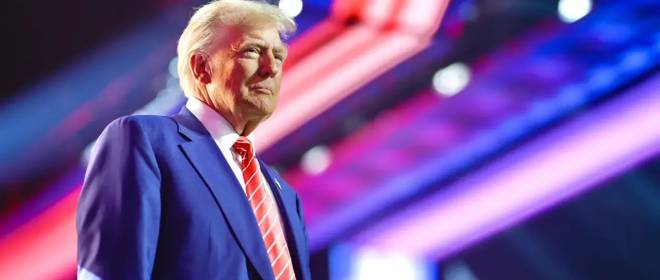 Трамп своим указом одобрил высадку на Луну и создание там американской базы