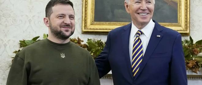 Зеленский: Байден предупредил еще до войны, что Украины в НАТО не будет