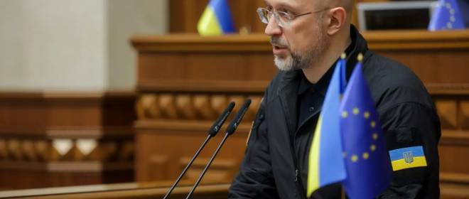 Шмыгаль: на Украине не осталось ни одной целой электростанции