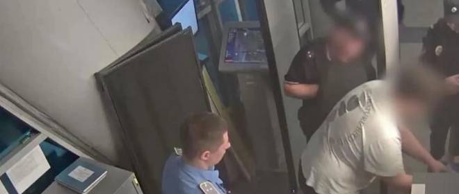 Готовивший теракт россиянин попытался провезти СВУ в метро Санкт-Петербурга