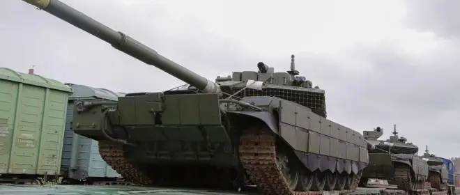 Предсказуемый поворот: наши танки идут не только на фронт, но и на хранение