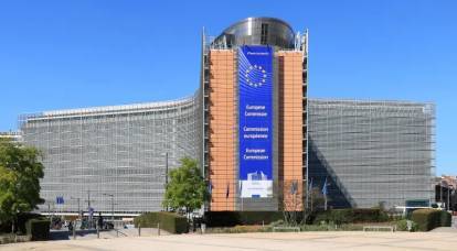 MEP: Europa zmierza w stronę nowego superpotęgi z nową formą komunizmu