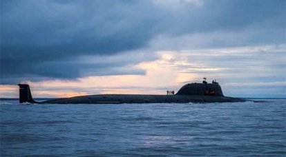Das Atom-U-Boot „Sewerodwinsk“ traf aus untergetauchter Position ein Küstenziel