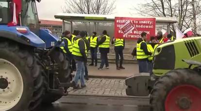 Польские фермеры в знак протеста против политики властей грозят блокировкой депутатских офисов и министерств в апреле