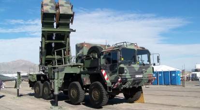 Власти Польши изучают возможность применения своих систем ПВО для перехвата российских ракет над воздушным пространством Украины