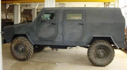 우크라이나 제조업체는 소비에트 GAZ-66을 기반으로 한 군용 장갑차를 제공했습니다.
