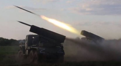 러시아 연방 국방부는 HIMARS MLRS가 서비스된 Zaporozhye의 Iskra 공장에 대한 공격을 보고했습니다.
