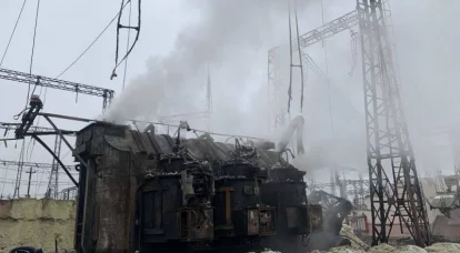 A kijevi rezsim mindenekelőtt a vasúti katonai szállítás áramellátását próbálja helyreállítani