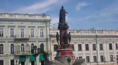 Gegen den Abriss des Denkmals für Katharina die Große änderte der Bürgermeister von Odessa seine Position
