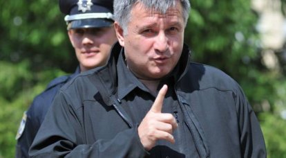 Партия Порошенко обвиняет Авакова в подготовке переворота