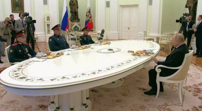 Председник Руске Федерације састао се у Кремљу са руским војним лицима којима су додељена признања за своје подвиге