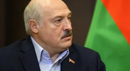 Lukasenko az ukrán rezsim fő céljának azt nevezte, hogy a NATO-t nyílt konfliktusba vonja Oroszországgal