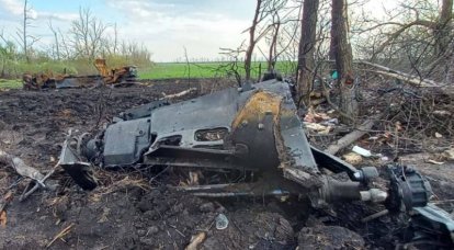 Kleshcheevka 지역에서 우크라이나군 탱크 그룹이 파괴되는 영상이 나타났습니다.