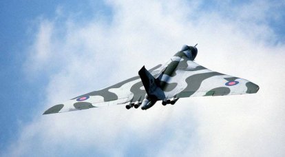 Стратегический бомбардирощик Avro Vulcan прощается с небом