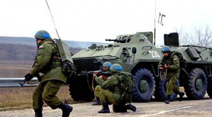 Das Feuer der Waffen und Maschinengewehre: Rahmen der Lehren der russischen Friedenstruppen