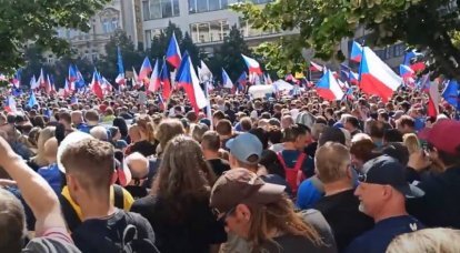捷克共和国的普通公民说他们厌倦了乌克兰冲突的后果