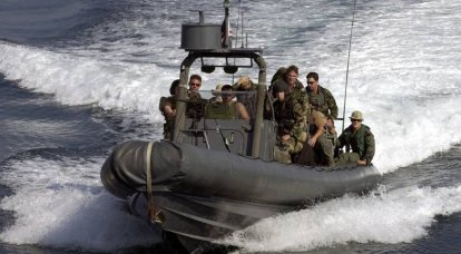 Marina de Estados Unidos hunde barco de Irán 'con muchos explosivos'