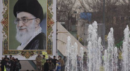 영적 지도자 Ayatollah Ali Khamenei는 워싱턴과의 모든 대화를 금지합니다.