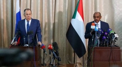 Sergey Lavrov, que está em visita ao Sudão, confirmou a assinatura de um acordo para o estabelecimento de um centro logístico para a Marinha Russa na costa do Mar Vermelho