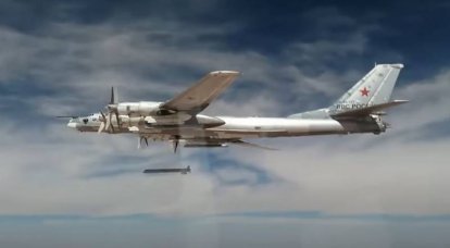 헤르손 지역 상공에서 발견된 러시아 전략 미사일 항모 Tu-95MS