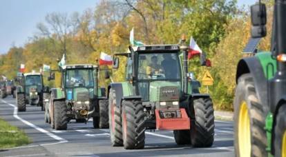 Polscy rolnicy przestali blokować ciężarówki na jednym z punktów kontrolnych na granicy z Ukrainą