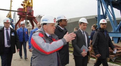 Посмотрел на фрегаты проекта 11356. Завод "Янтарь" посетил представитель МО Индии