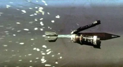 מביצורים למסוקים: קליע פיצול מצטבר מצטבר M830A1 תת-קליבר עבור טנקי אברמס