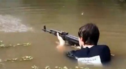 Houve um vídeo com um fuzil de assalto Kalashnikov teste duro