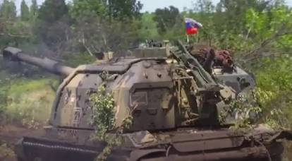 وتشكو مصادر أوكرانية من أن الوحدات الروسية التي تدخل القرية تستقبل سكان أوشيريتينو