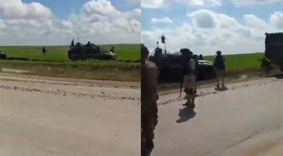 Ridiculisé la boue syrienne coincée dans les véhicules blindés des forces armées russes a rappelé un cas similaire avec le MRAP américain