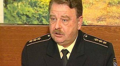 El almirante Popov elogió los misiles con los que Rusia armó a Siria: pueden destruir al grupo portador