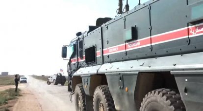 La police militaire de la Fédération de Russie a évoqué l'objectif du transfert d'hélicoptères vers l'ancienne base américaine en Syrie