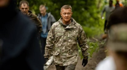 فرماندار منطقه کورسک از سقوط پهپاد اوکراینی در خاک انبار نفت خبر داد
