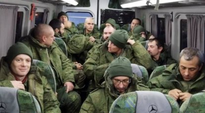 14 Soldaten der Volksmiliz von Donbass, die zuvor von den Streitkräften der Ukraine gefangen genommen wurden, kehrten nach Hause zurück