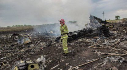 이고르 Strelkov : 민병대는 보잉 777의 가을에 대한 이유를 조사위원회의 작업을 방해하지 않습니다