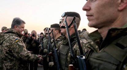 Эксперт: Порошенко закрыл себе дорогу в НАТО переброской войск к западной границе