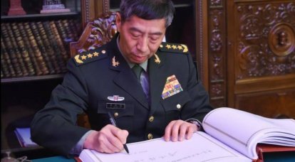 Министр обороны КНР ответил отказом на предложение встречи с главой Пентагона из-за американских санкций за покупку С-400