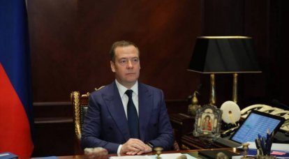 Medvedev a parlé de l'augmentation de la taille des forces armées russes