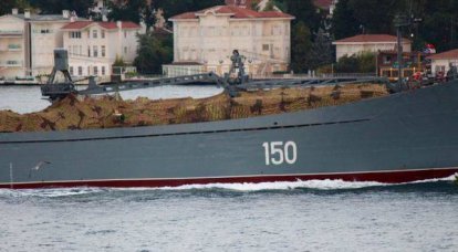 10월 초부터 러시아 선박은 군사 장비를 싣고 시리아로 XNUMX차례 항해했습니다.