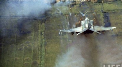 Triumph von Decksflugzeugen im Himmel von Vietnam