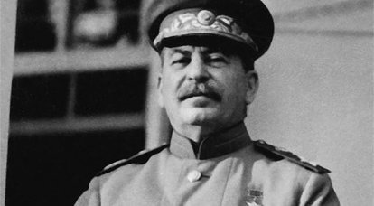 A la cuestión del papel de Stalin. ¡Necesitas estudiar la era, no estigmatizar!