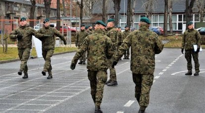 폴란드 언론: 군대의 규모를 크게 늘리려는 국방부의 계획은 군인의 대량 해고로 인해 실패할 수 있습니다.