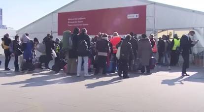 Ukrainische Flüchtlinge in Deutschland erhielten Briefe, in denen sie aufgefordert wurden, Arbeit zu suchen