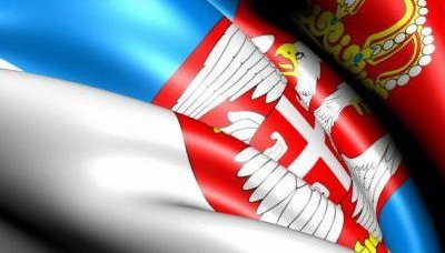De la Serbie continuent à couper des morceaux